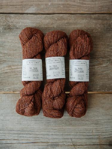 Biches et Buches Le Petit Lambswool Yarn Redbrown