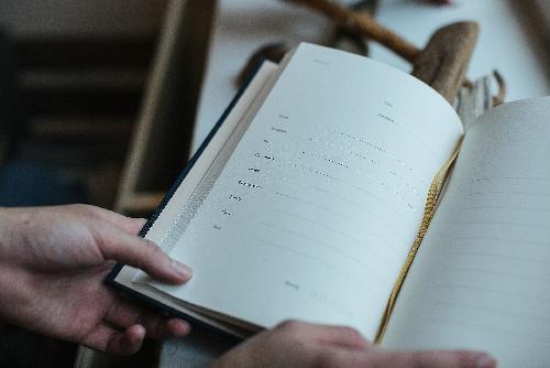 Laine Magazine My Knitting Notes - blau Buch